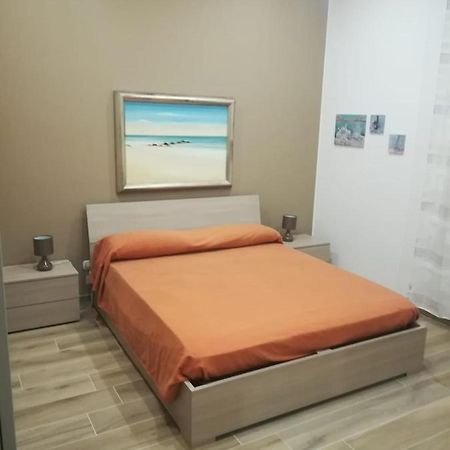 Beach House Bari Bagian luar foto
