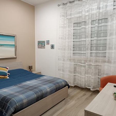 Beach House Bari Bagian luar foto