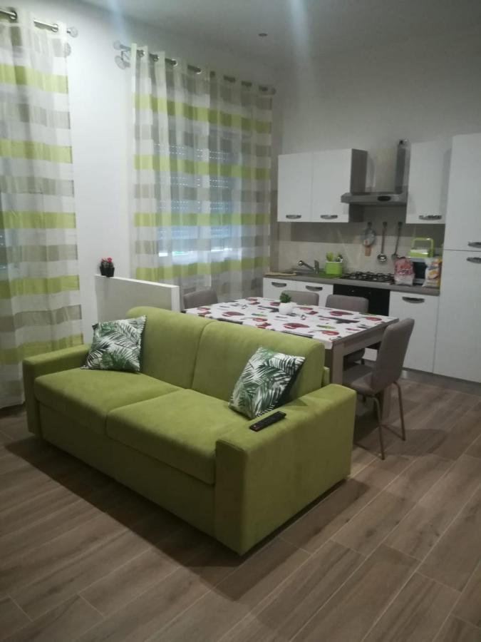 Beach House Bari Bagian luar foto