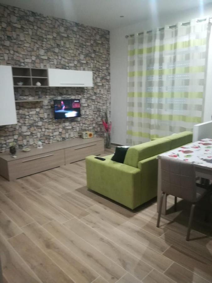 Beach House Bari Bagian luar foto