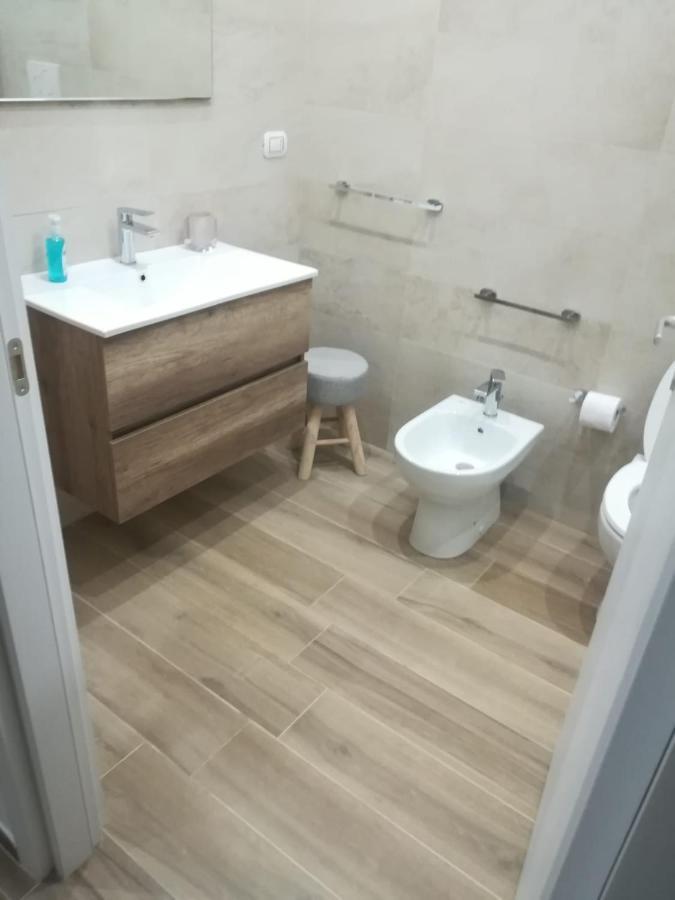 Beach House Bari Bagian luar foto